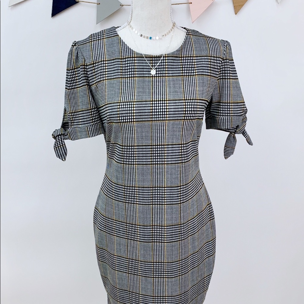 Form Fitting Plaid Sheath Dress w/Tie Sleeves
